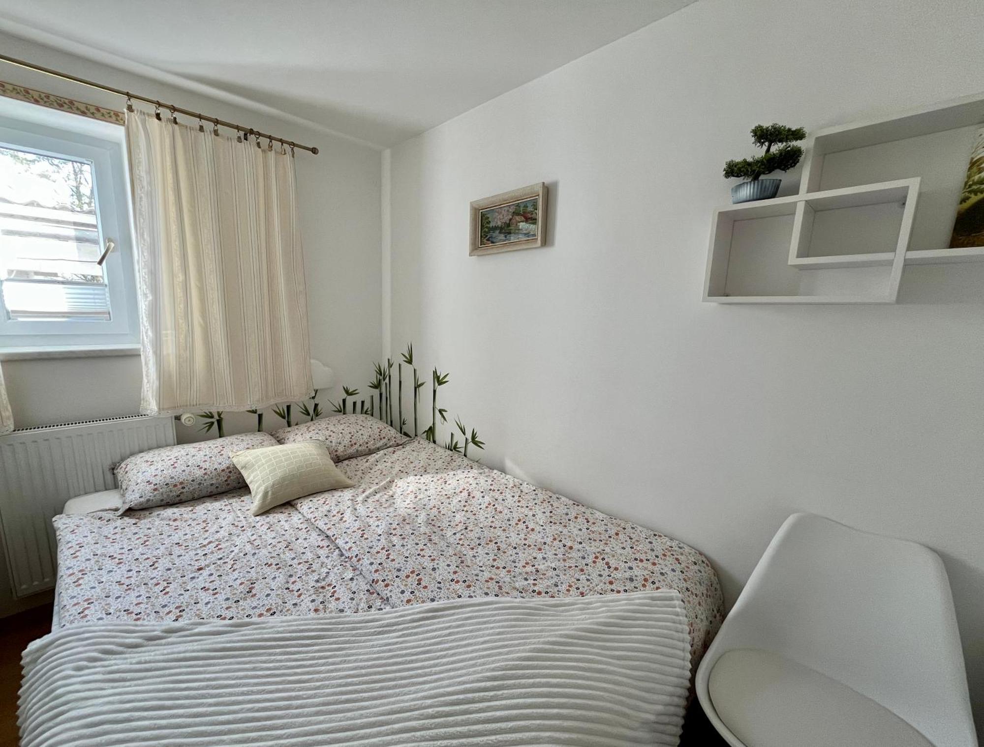 Garden Paradise Bled Apartments - Garden, Pond And Castle View Ngoại thất bức ảnh